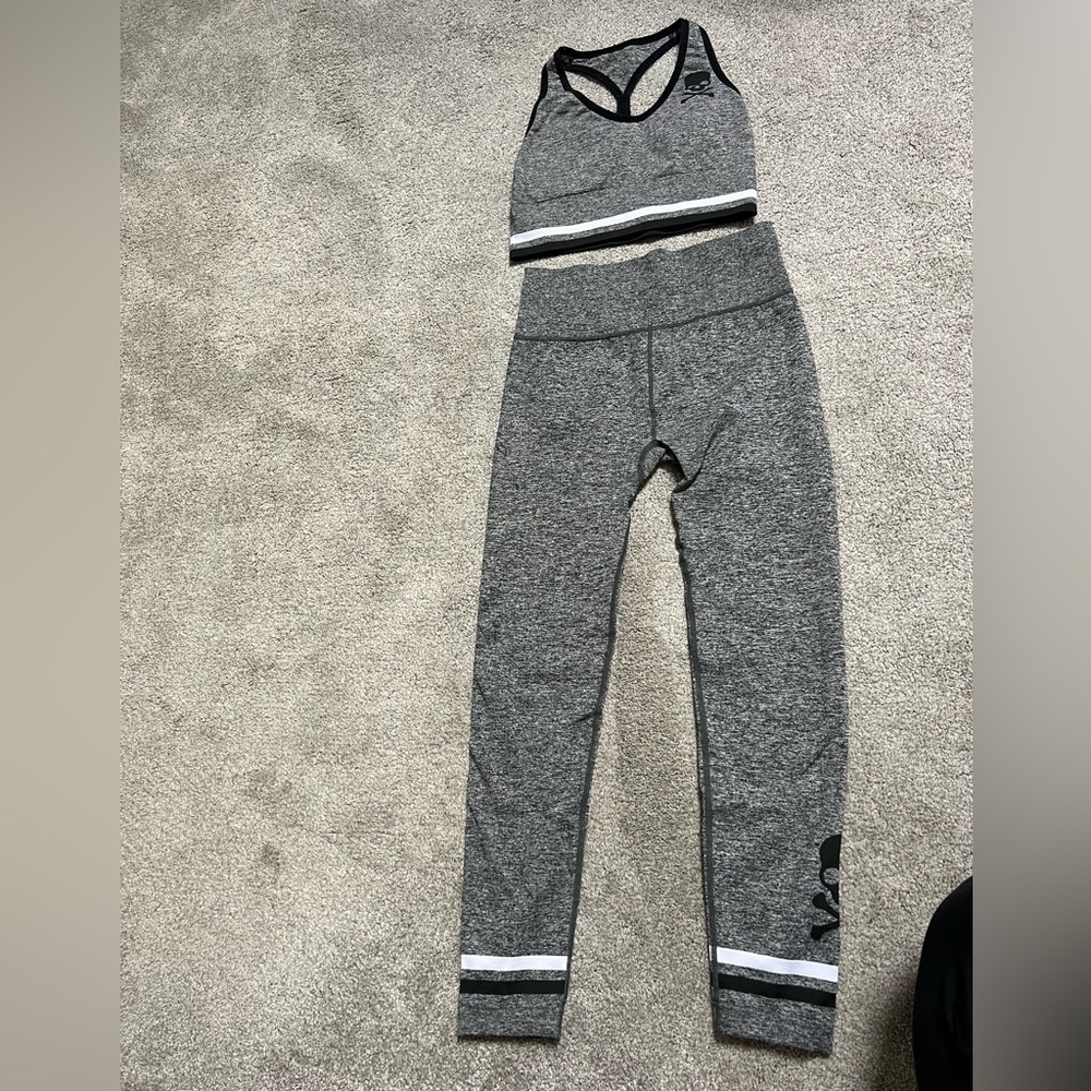 Soul Cycle athletic Set (sports Bra & Leggings)